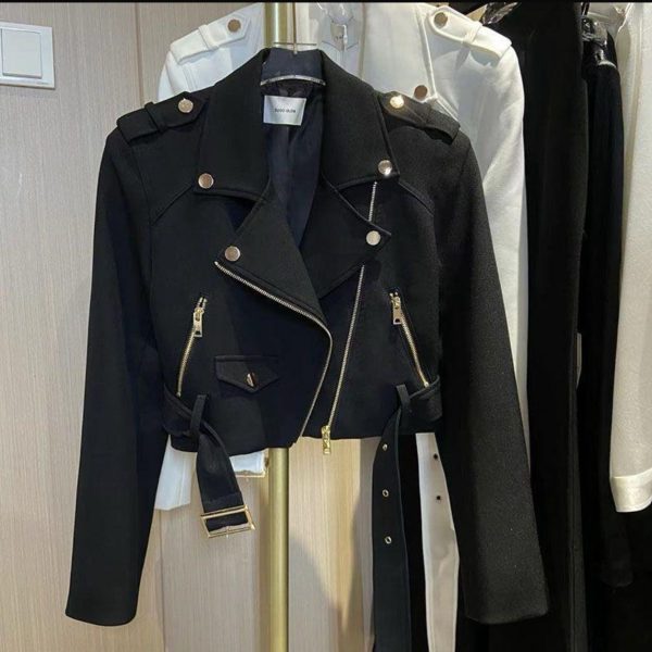 Chic Black Cropped Jacket