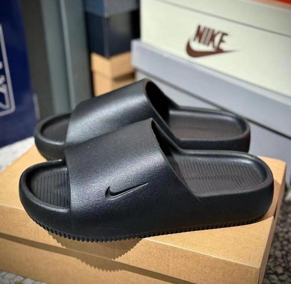 Black Nike Slides