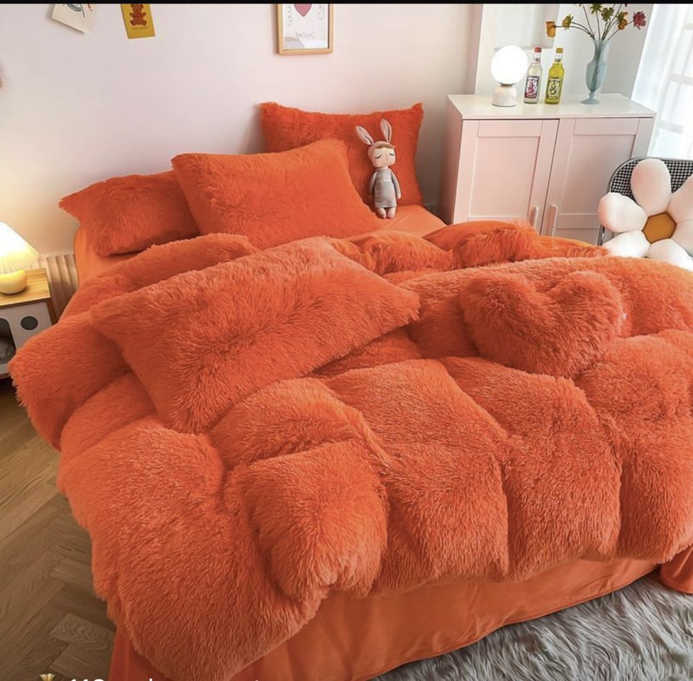 Luxury Fluffy Blanket Set