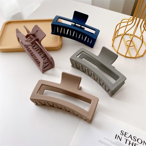 Fashionable Personality Matte Texture Practical Hairpin